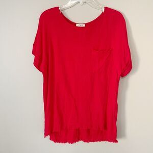 Umgee Size M Red Short Sleeve Linen Rayon Blend Top Frayed Hem Pocket